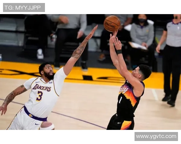 湖人对阵太阳精彩比赛视频回顾与精彩瞬间分析