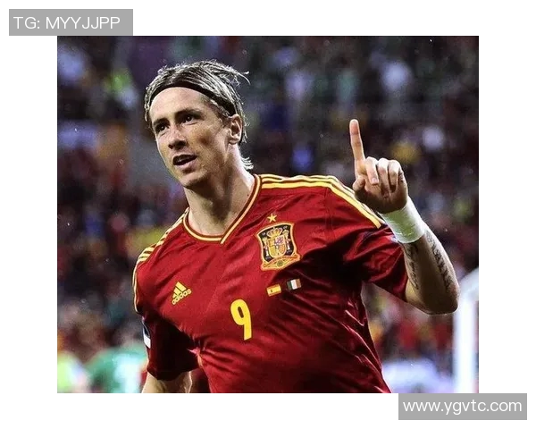 费兰托雷斯的崛起之路：从青训天才到世界足球明星的蜕变历程