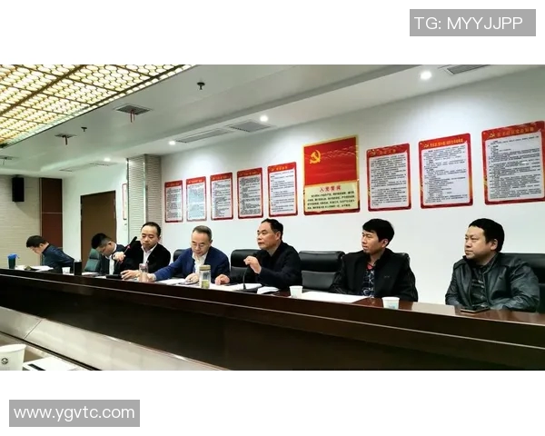 西安羽毛球队在欧锦赛中的团队协作表现分析与点评